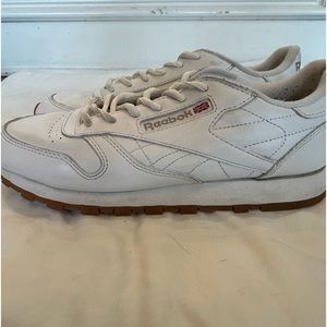 Reebok Classic Sneakers